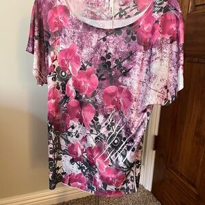 Studio Y Pink Graphic T-Shirt Relaxed Fit
